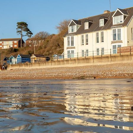 Pier View Apartment Totland Exteriér fotografie